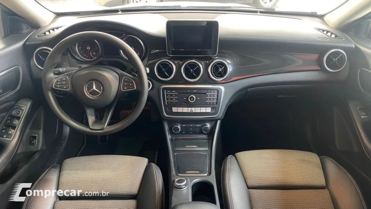 MERCEDES-BENZ CLA 180 1.6 CGI 7G-DCT