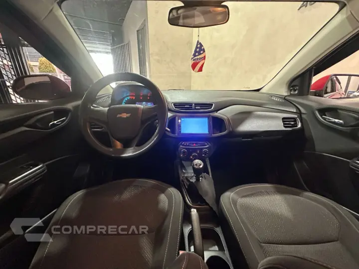 Onix Hatch 1.0 4P FLEX LT PLUS