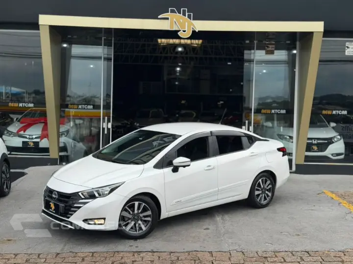 VERSA Advance 1.6 16V Flex Aut.