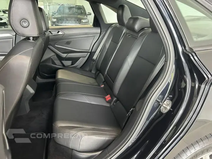 JETTA R-LINE 250 TSI 1.4 FLEX 16V AUT.