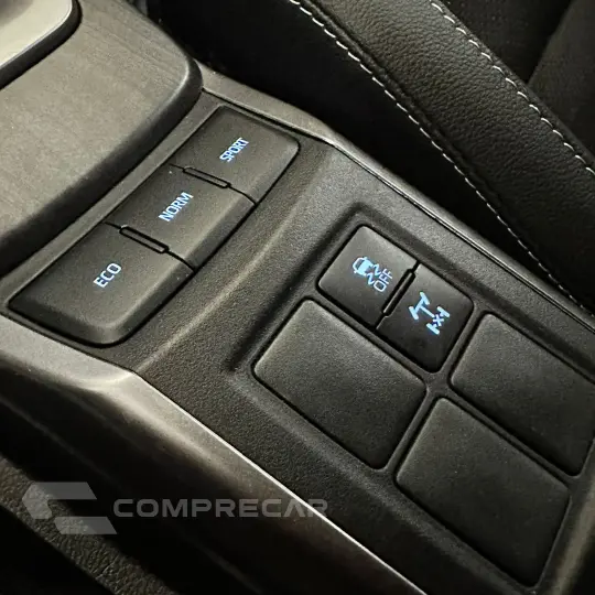 Hilux SW4 SRX Plat. 4x4 2.8 TB Die. Aut.