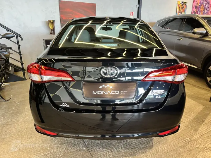 Yaris Sedan 1.5 16V 4P FLEX XL MULTIDRIVE AUTOMÁTICO CVT