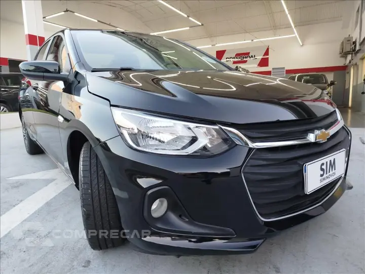 ONIX 1.0 Turbo Plus LT