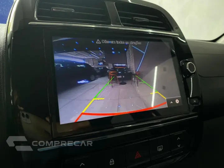 Kwid KWID OUTSIDER 1.0 Flex 12V 5p Mec.