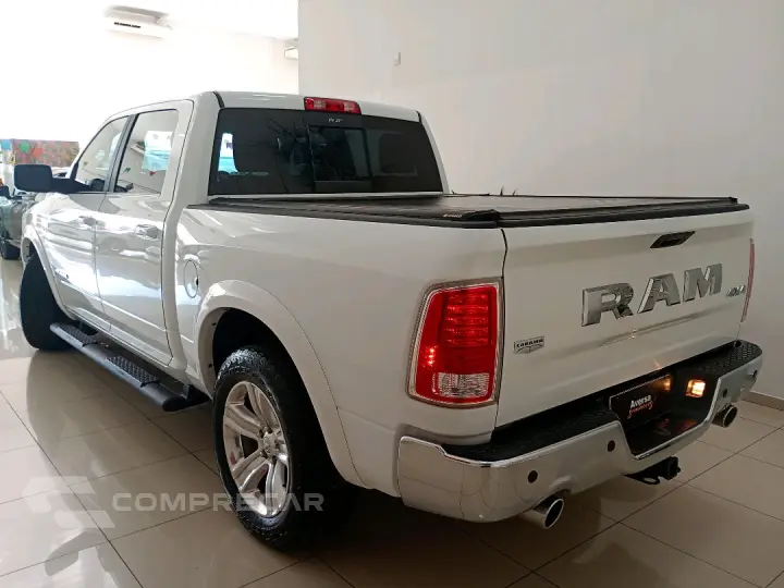 CLASSIC 5.7 V8 GASOLINA LARAMIE CD 4X4 AUTOMÁTICO