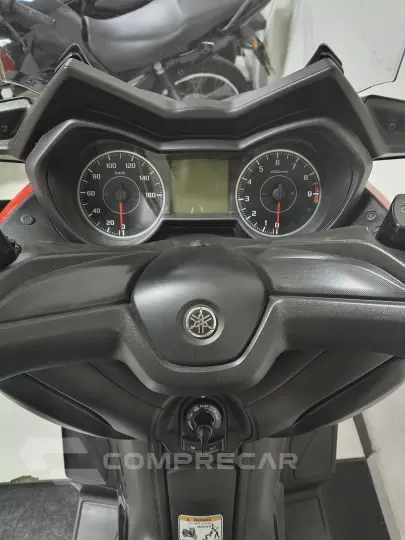 Xmax