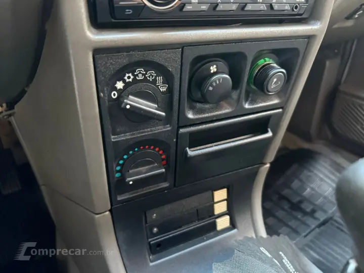 KADETT 2.0 MPFI GSI 8V GASOLINA 2P MANUAL