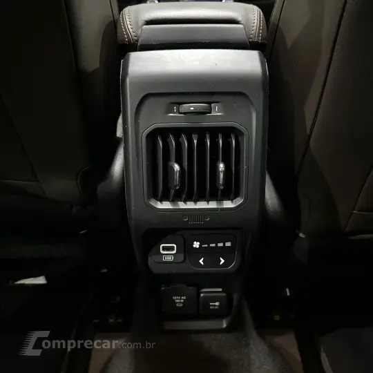 Commander Overland T270 1.3 TB Flex Aut.