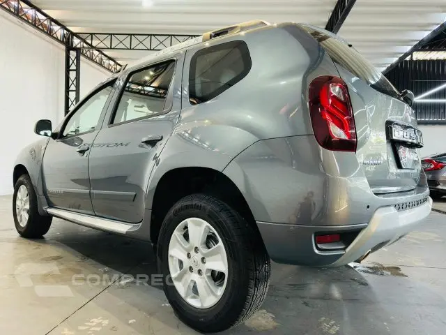 DUSTER - 2.0 DYNAMIQUE 4X2 16V 4P AUTOMÁTICO