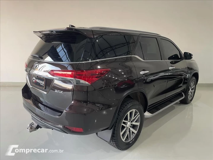 HILUX SW4 2.8 SRX 4X4 7 LUGARES 16V TURBO INTERCO