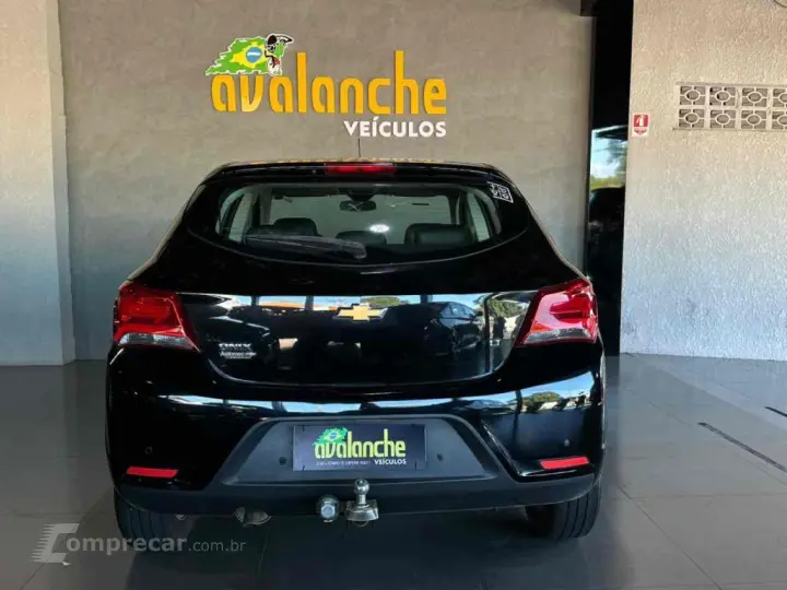 ONIX 1.4 MPFI LT 8V FLEX 4P MANUAL