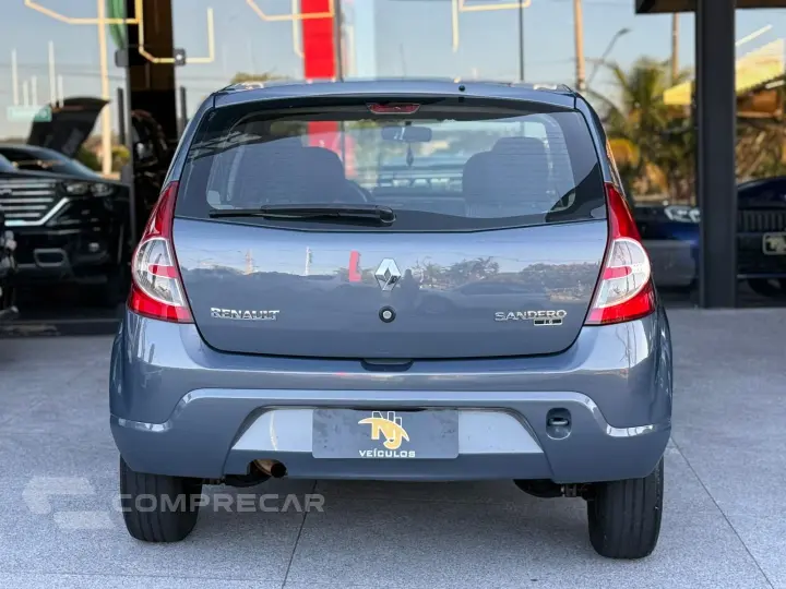 SANDERO 1.6 EXPRESSION 8V FLEX 4P MANUAL