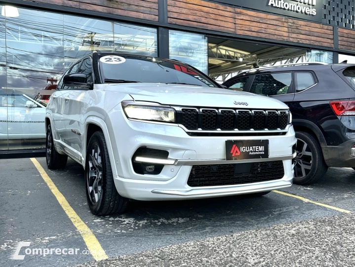 COMMANDER 1.3 T270 TURBO FLEX OVERLAND AT6