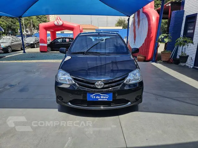 ETIOS HATCH - 1.3 XS 16V 4P MANUAL