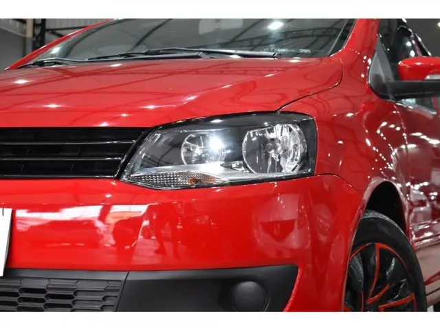 FOX - 1.0 MI 8V 4P MANUAL