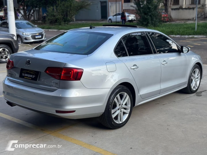JETTA Highline 2.0 TSI 16V 4p Tiptronic