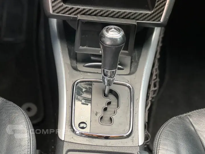 B 200 2.0 8V Gasolina 4P Automático