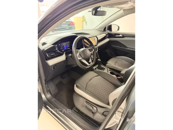 TAOS 1.4 250 TSI TOTAL FLEX COMFORTLINE AUTOMÁTICO