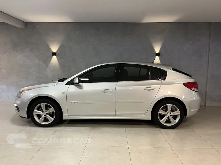 CRUZE 1.8 LT Sport6 16V