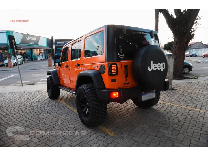 WRANGLER 3.6 UNLIMITED SPORT 4X4 V6 GASOLINA 4P AUTOMÁTICO