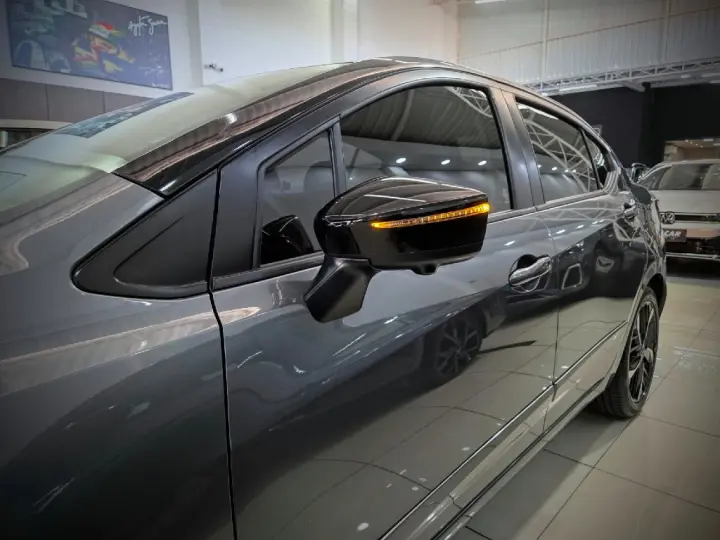 VERSA EXCLUSIVE 1.6 16V FLEX AUTOMATICO