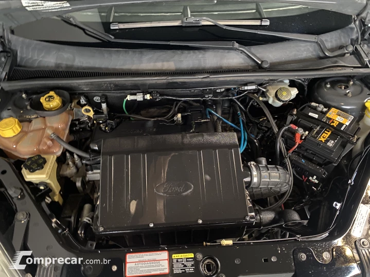 FIESTA 1.6 MPI Class Hatch 8V