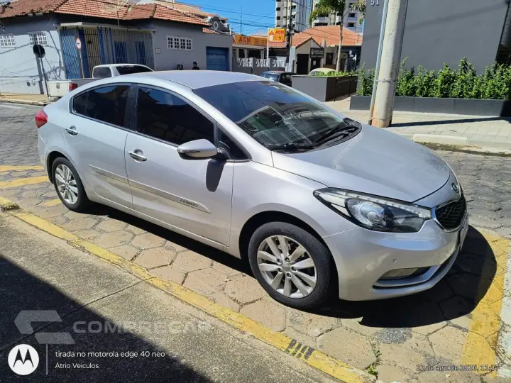 Cerato 1.6 16V  Flex  Aut.