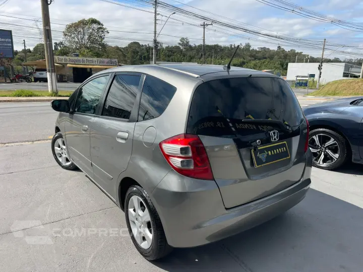 FIT 1.4 LX 16V