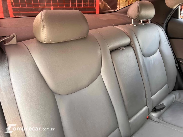 ELANTRA 1.8 GLS 16V GASOLINA 4P AUTOMÁTICO