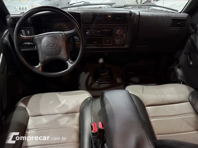 BLAZER - 2.2 MPFI STD 4X2 8V 4P MANUAL