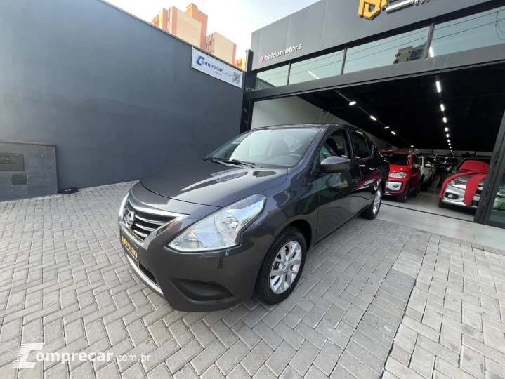 VERSA S 1.0 12V FlexStart 4p Mec.