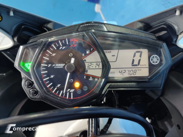 YZF R3