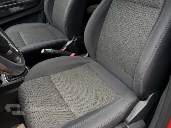 FOX 1.0 MI 8V FLEX 4P MANUAL