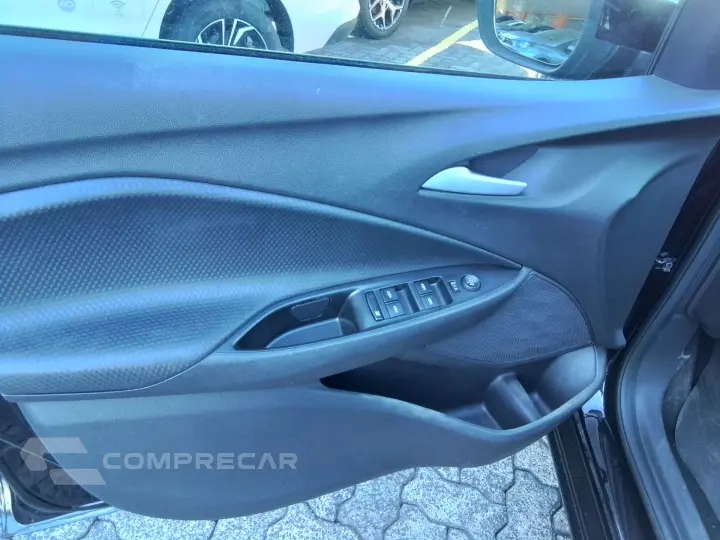 ONIX 1.0 TURBO FLEX LTZ AUTOMÁTICO