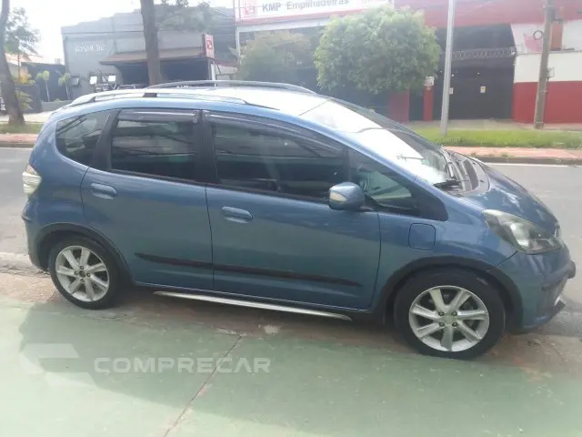 FIT - 1.5 TWIST 16V 4P MANUAL