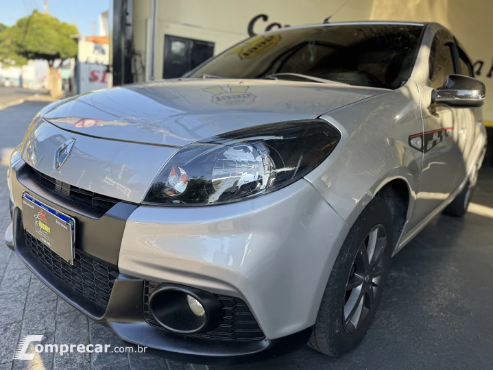 SANDERO 1.6 GT Line Limited