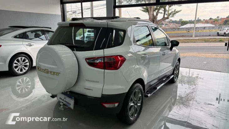 EcoSport TITANIUM 2.0 16V Flex 5p Aut.