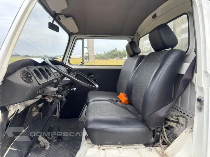 KOMBI 1.6 Pick-up CS 8V