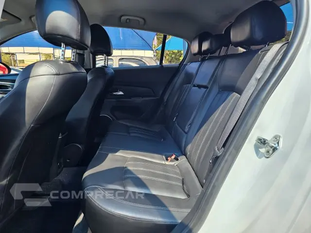 CRUZE HATCH - 1.8 LT SPORT6 16V 4P AUTOMÁTICO