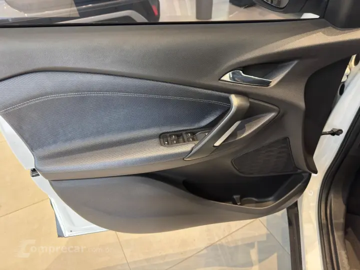 Tracker 1.0 4P FLEX TURBO PREMIER AUTOMÁTICO