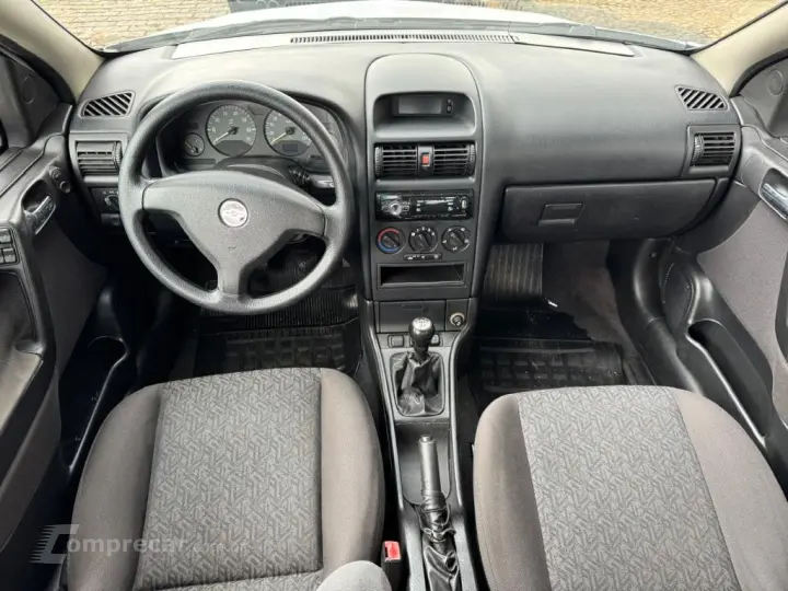 Astra Advantage 2.0 MPFI 8V FlexPower 5p