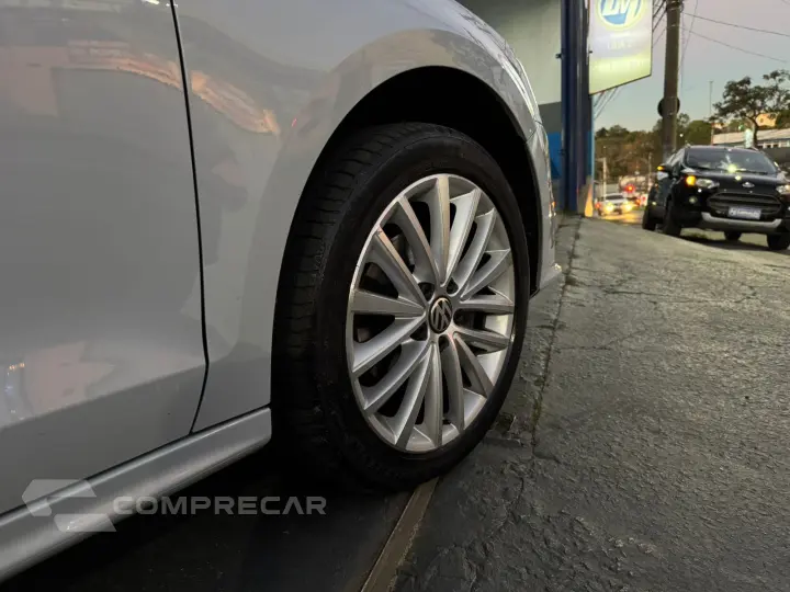 JETTA 1.4 16V TSI Comfortline