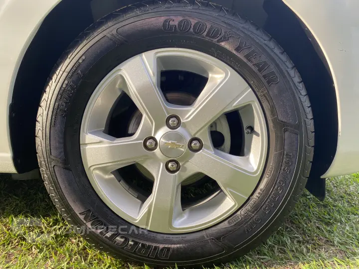 ONIX 1.4 MPFI LT 8V