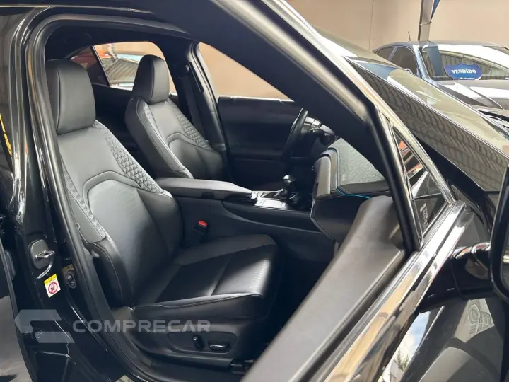 UX-250h Dynamic 2.0 16V Aut. (Híbrido)