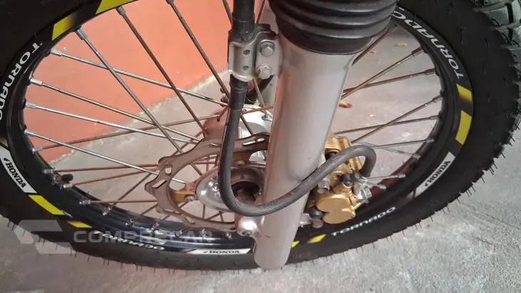 HONDA XR 250 TORNADO