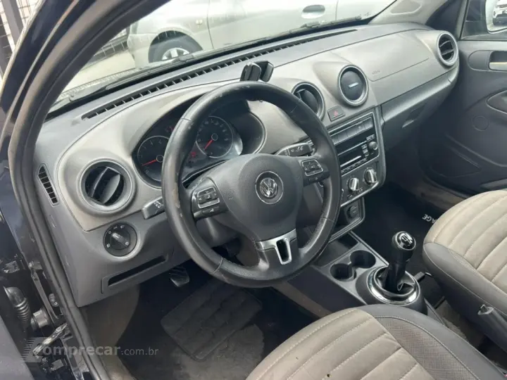 VOYAGE 1.6 MI HIGHLINE 8V FLEX 4P MANUAL