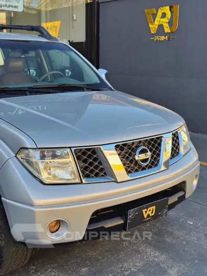 Frontier LE CD 4x4 2.5 TB Diesel Aut.