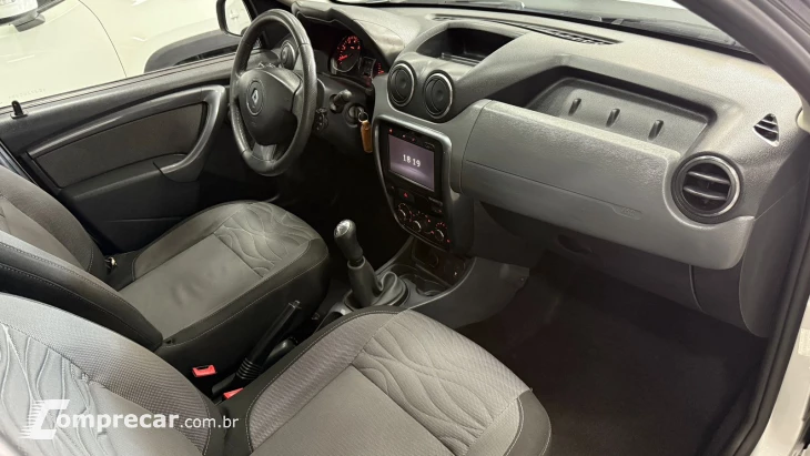 DUSTER 1.6 Tech Road 4X2 16V