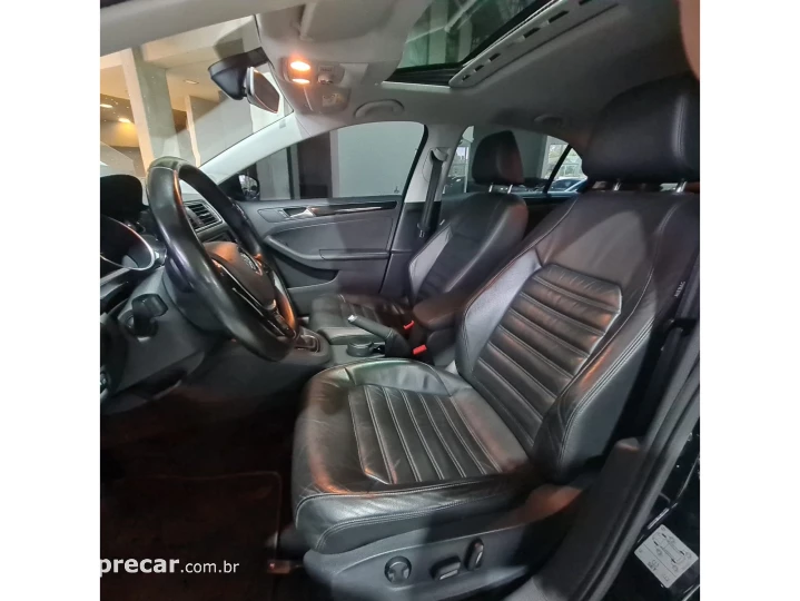 JETTA 2.0 TSI HIGHLINE 211CV GASOLINA 4P TIPTRONIC