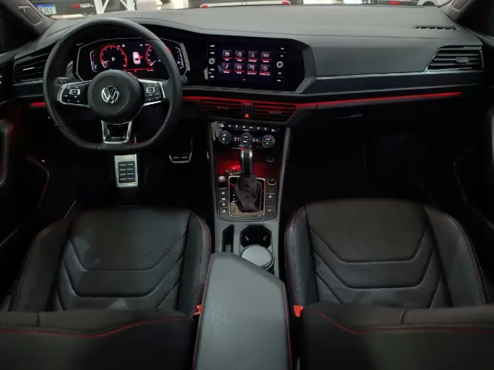 JETTA 2.0 350 TSI GASOLINA GLI DSG